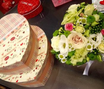 15-valentin-nap-virágküldés-eger-rózsa-doboz
